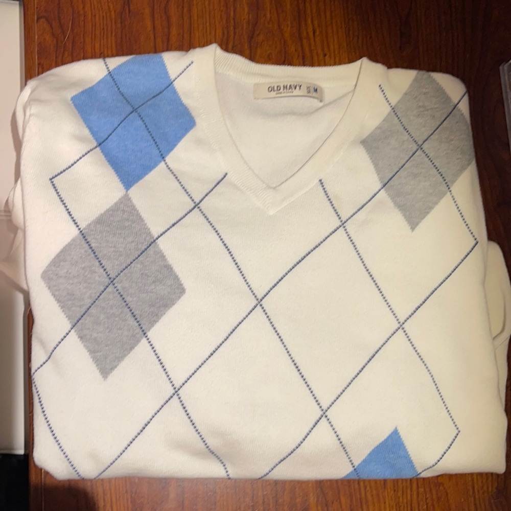 Old Navy Medium Argyle Sweater